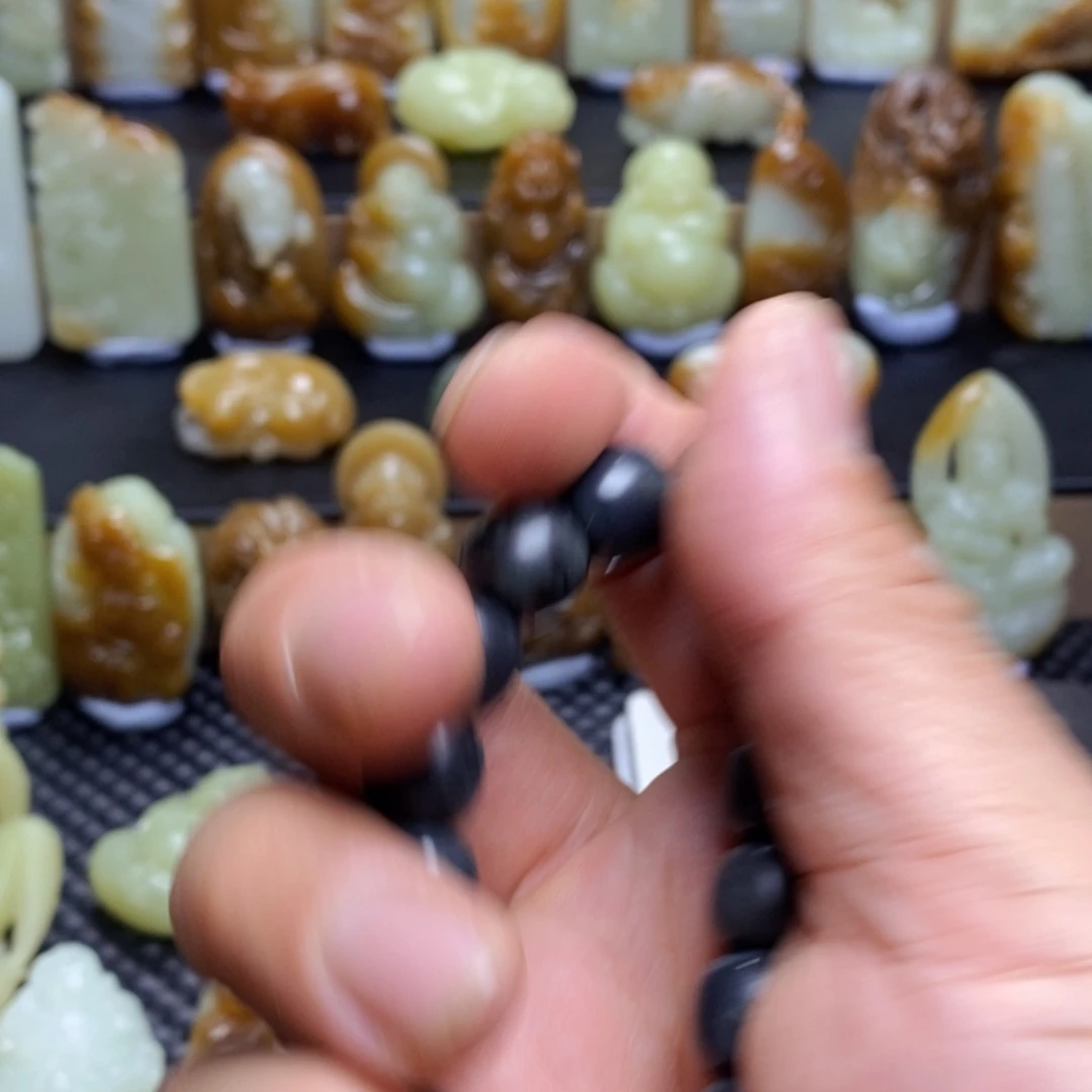 和田玉未镶嵌吊坠(不含链)