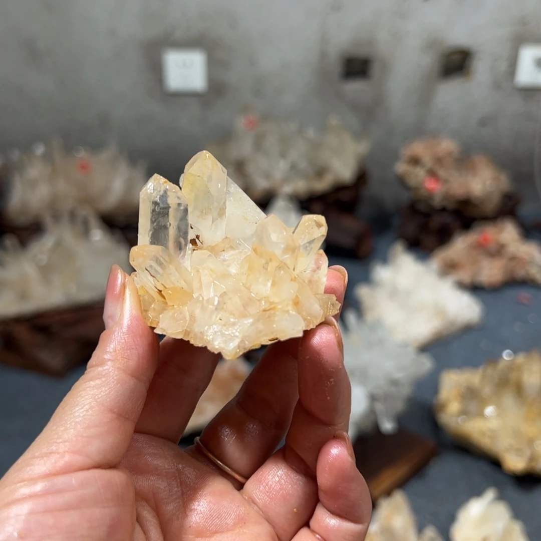 御***坊未镶嵌珠宝半成品水晶