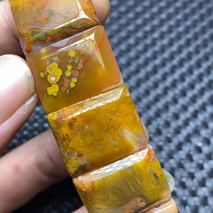 成***林未镶嵌无玛瑙/玉髓