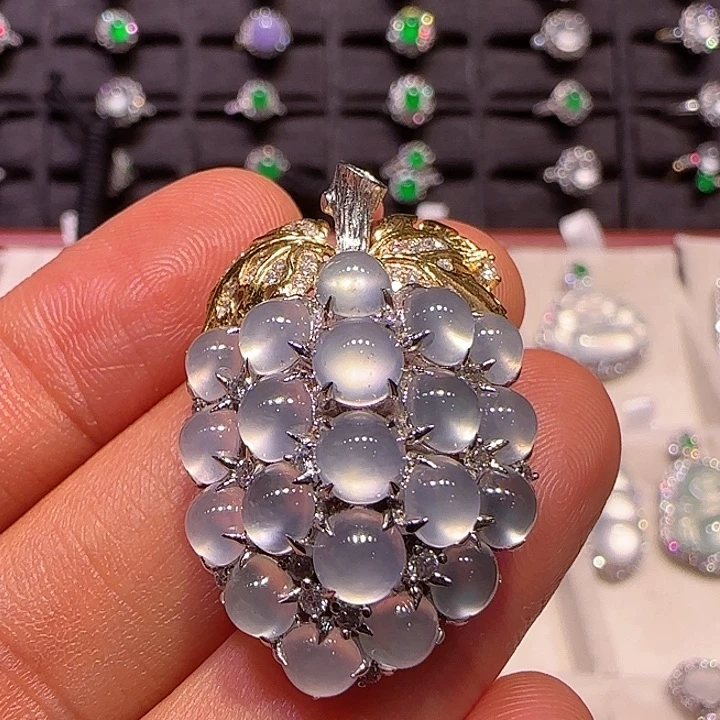 翡翠吊坠(不含链)18K金镶嵌吊坠