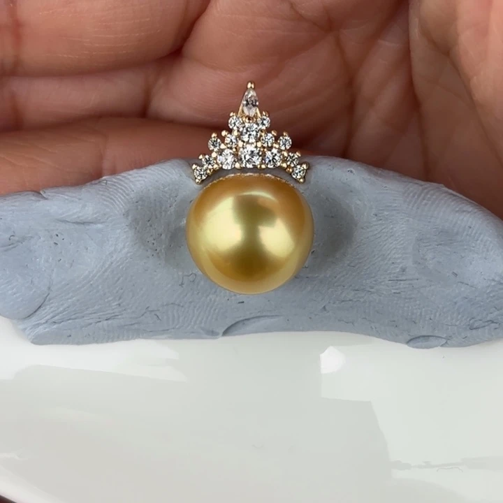 定制海水珍珠银S925镶嵌吊坠(不含链)12-13mm金珠一颗