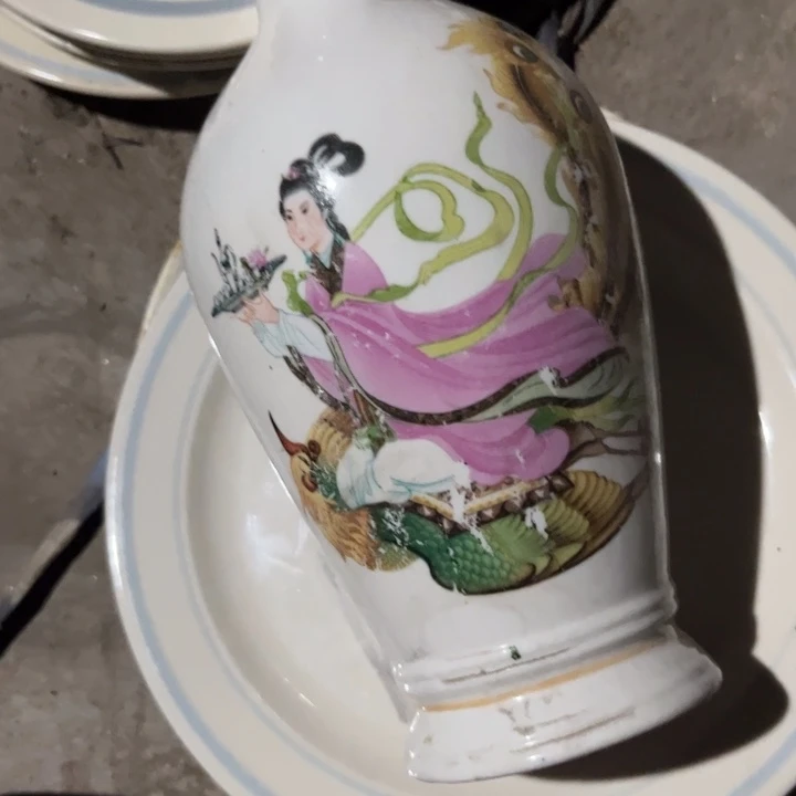 老货盘子碗啥都有