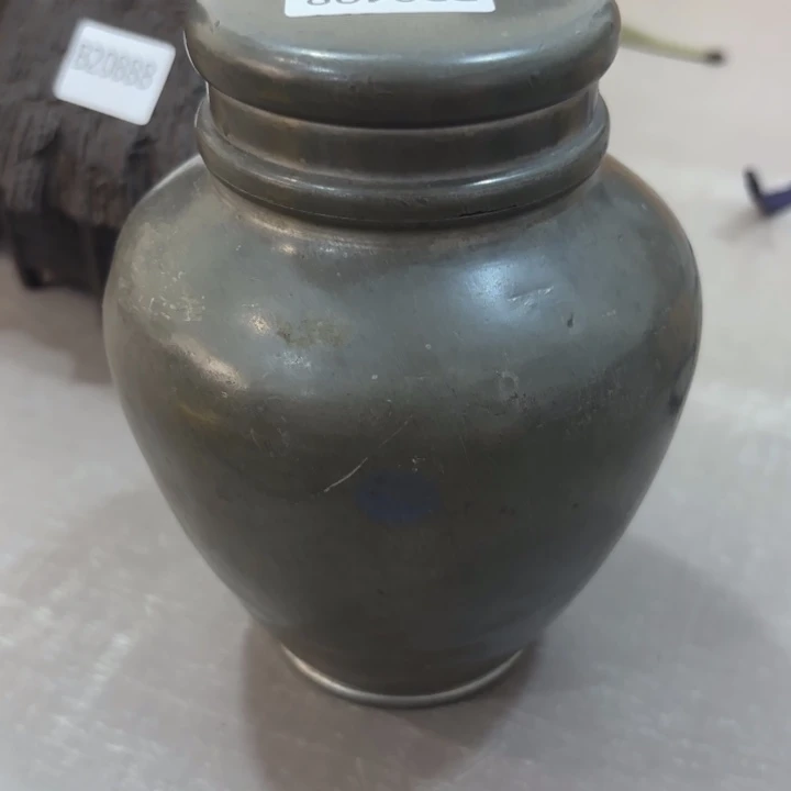 紫砂茶杯卫*理非常美丽漂亮的物品