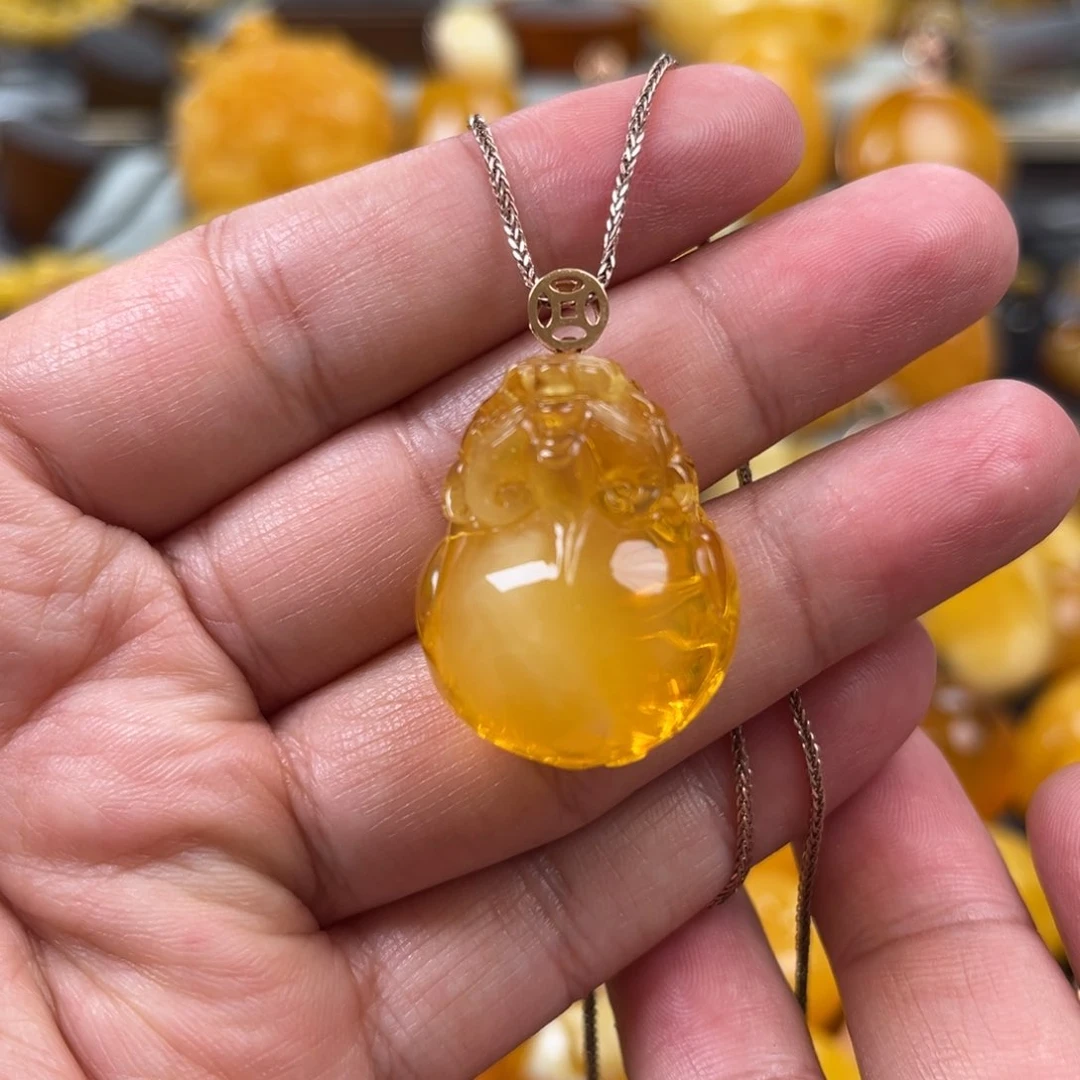 蜜蜡18K金镶嵌珠宝奇石