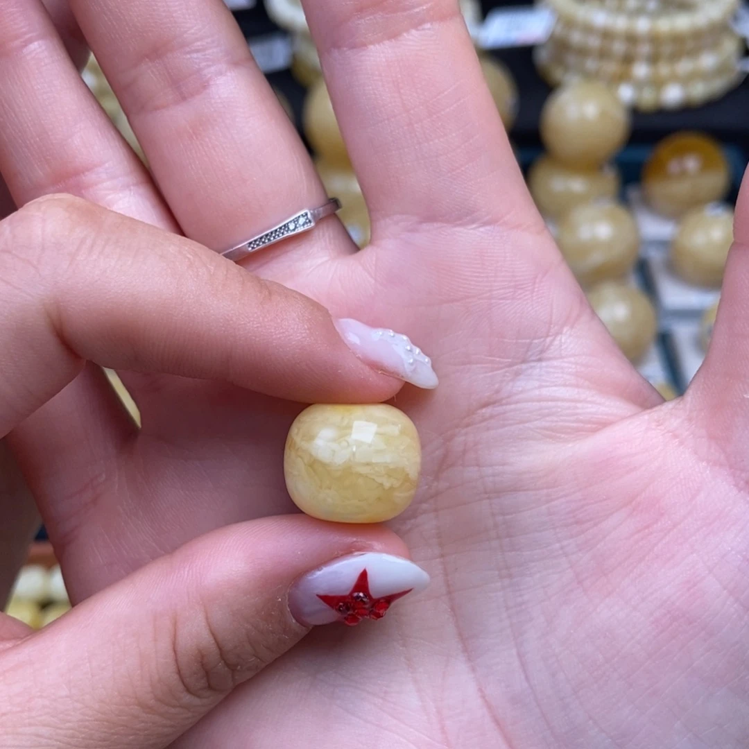 蜜蜡未镶嵌珠宝奇石15.2mm