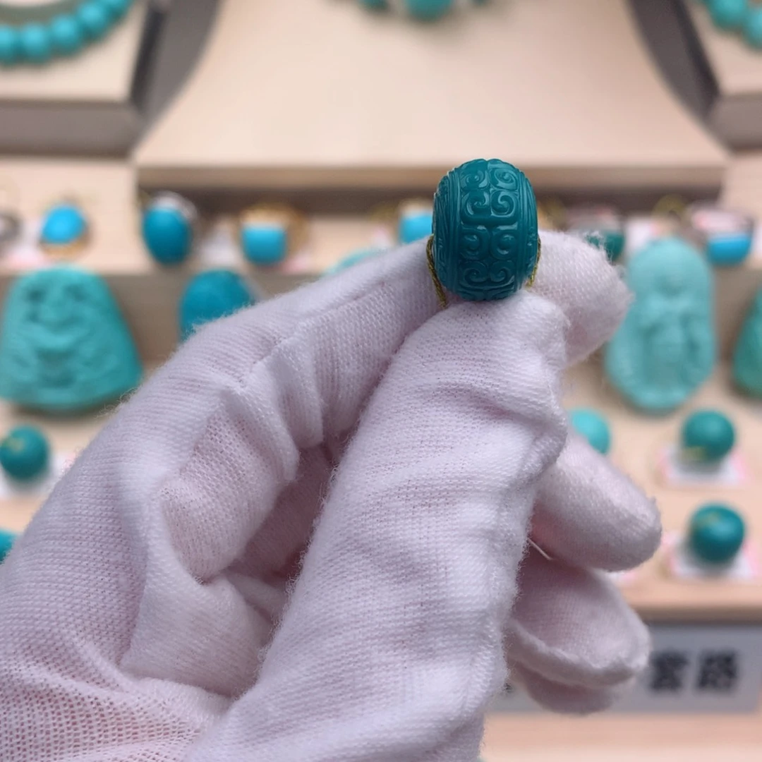 绿松石珠宝奇石未镶嵌14*10.1mm