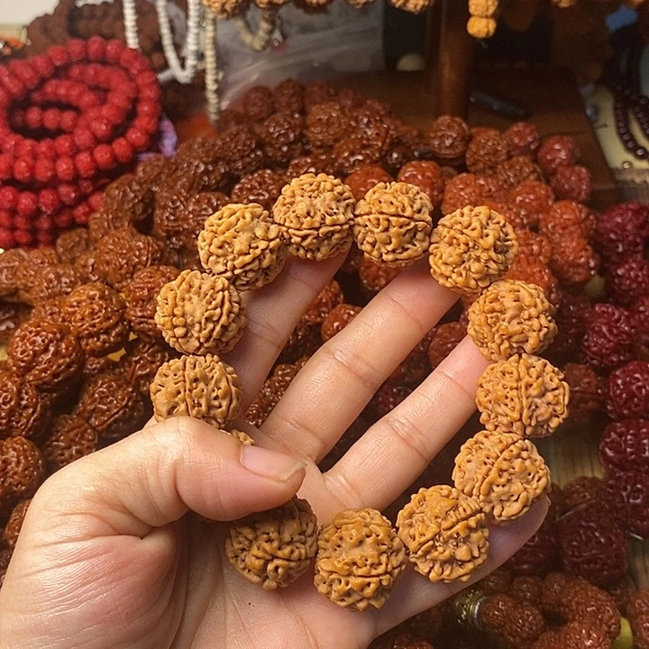 吊坠金刚菩提涛**旧