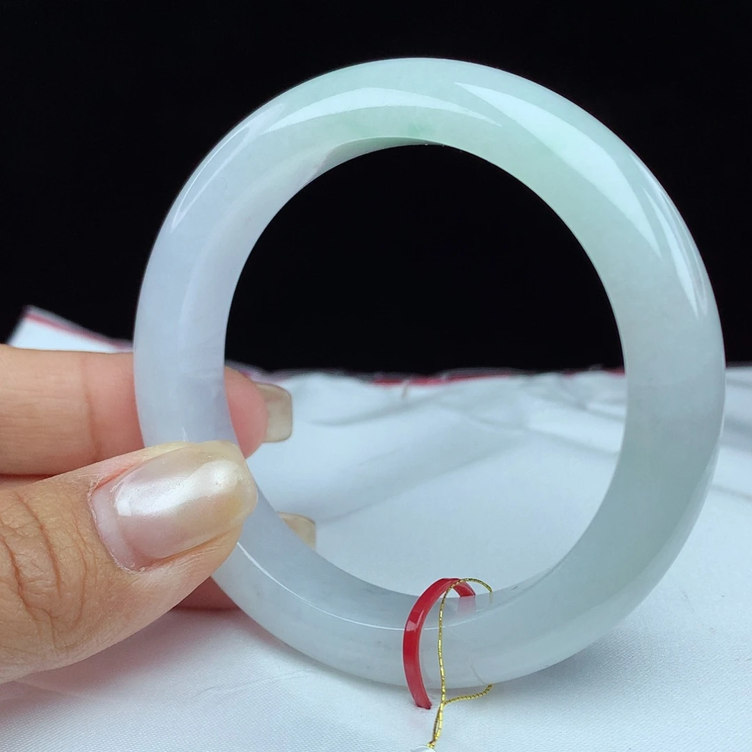 翡翠手镯未镶嵌55圈 0279