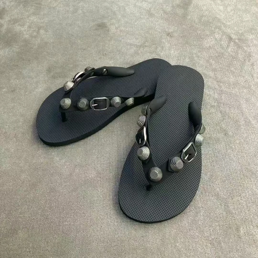 LIN美人女装杂货铺  时尚简约百搭设计感巴家人字拖