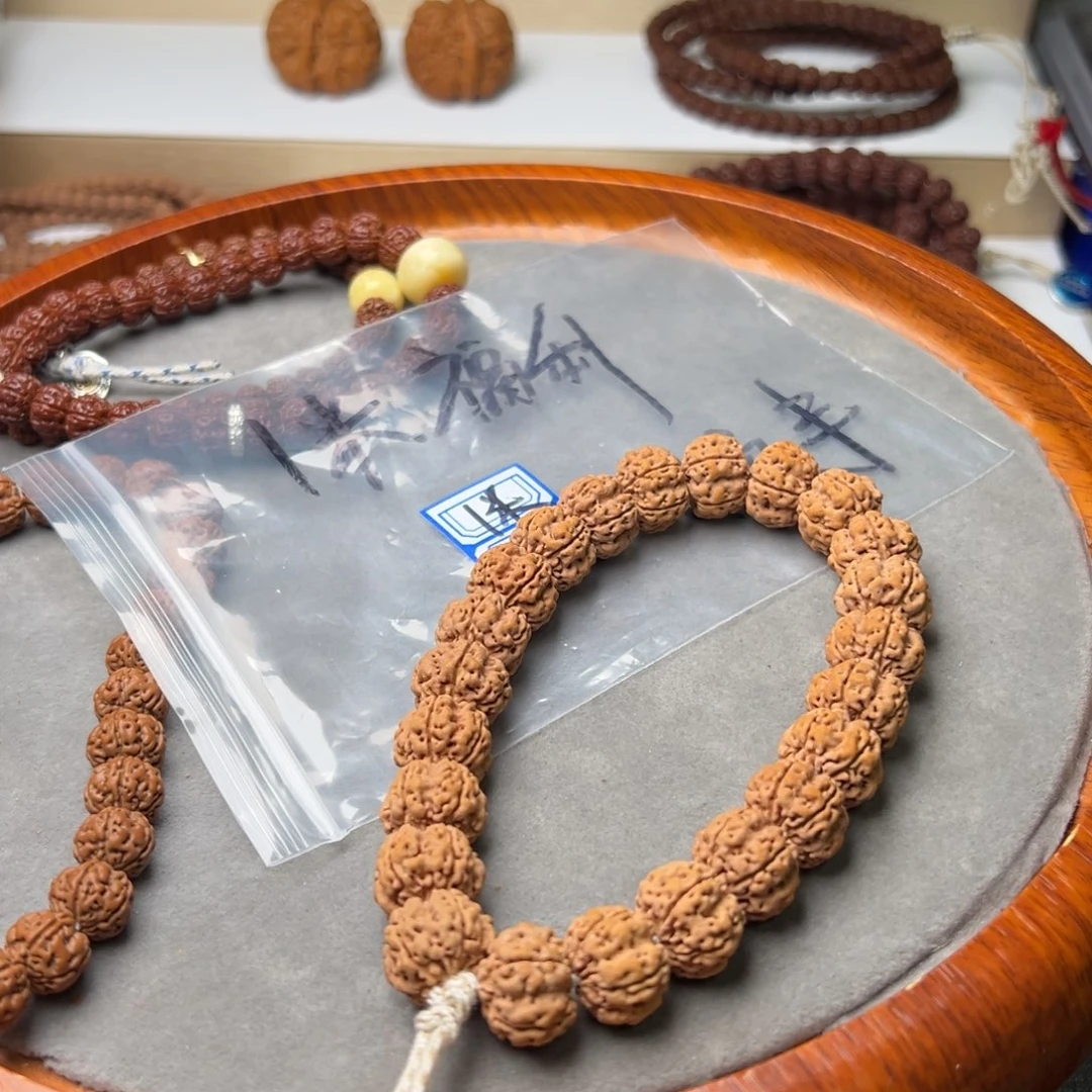 金刚菩提手串老树梅花