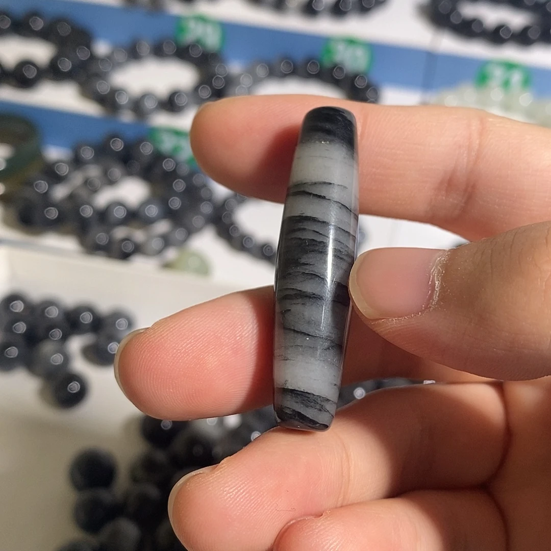 石英质玉未镶嵌手链