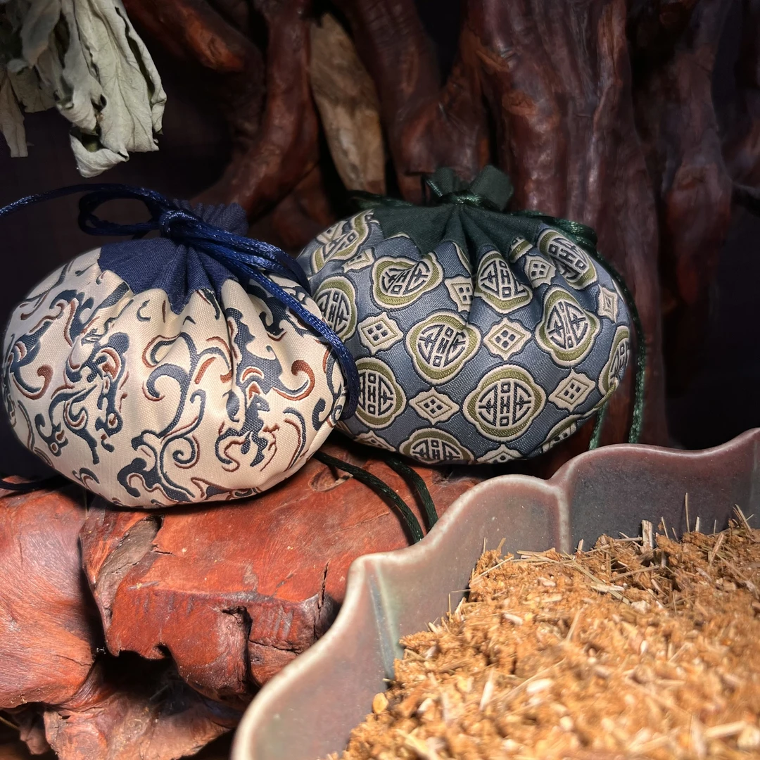 雷枣 香囊 可佩戴车挂/挂床头/挂门