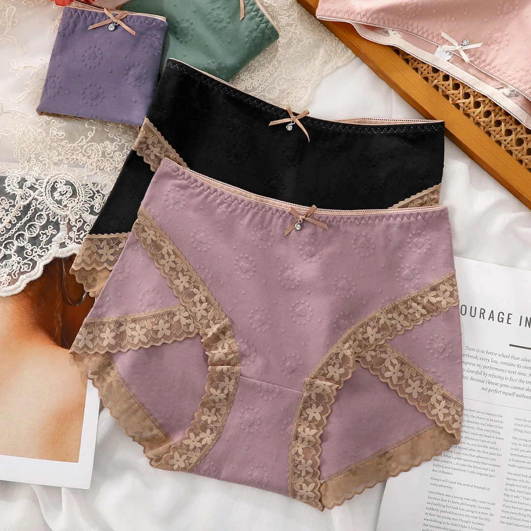 蜜桃臀女士内裤女中高腰2026新款棉裆秋冬无痕微收腹性感短裤