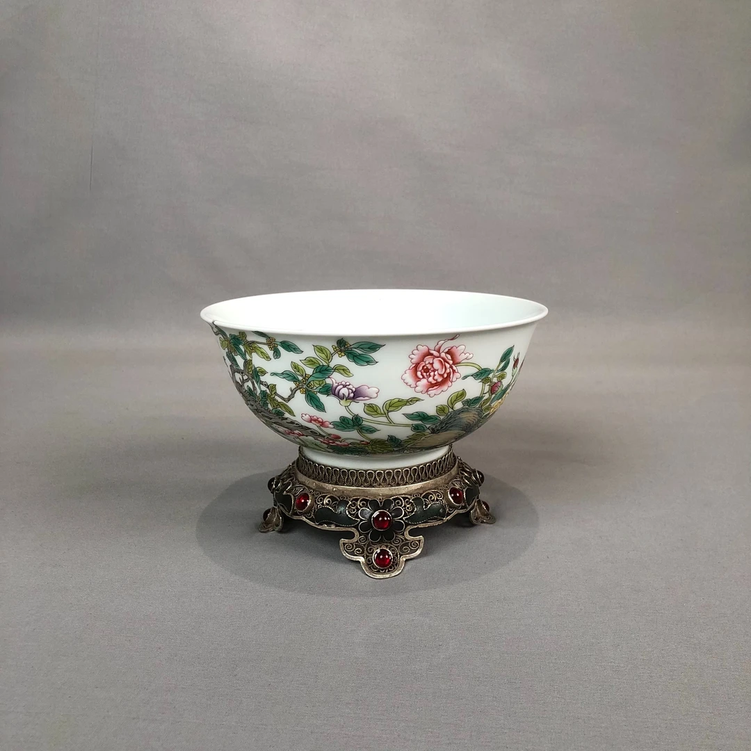 粉彩花卉纹掐丝底座赏碗A6-193
