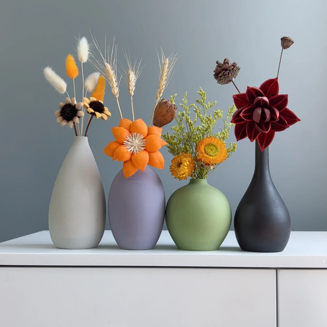 摆件陶瓷小花瓶摆件含花总高约20-30cm