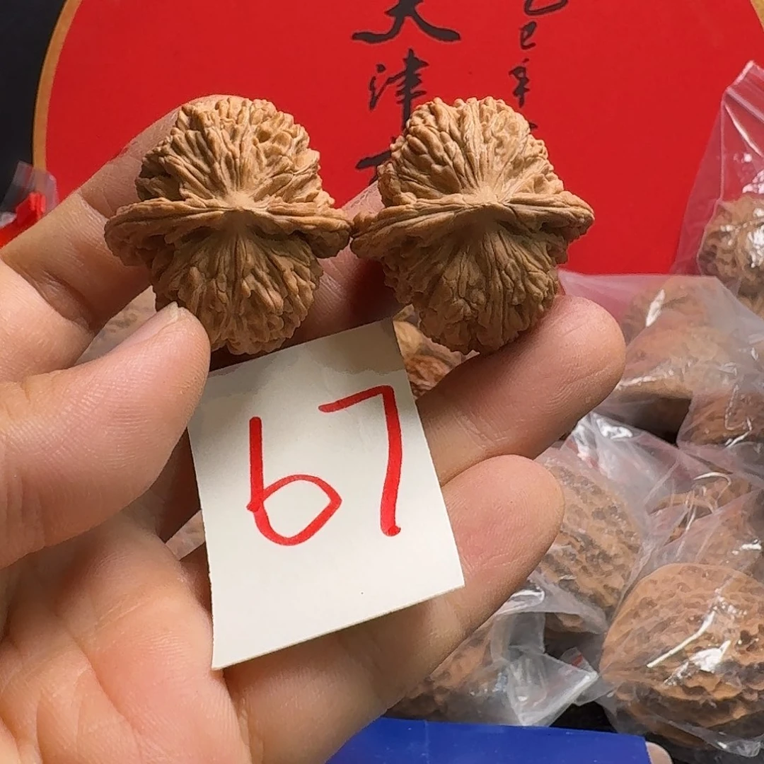 文玩核桃把件36蓟县楼小精品