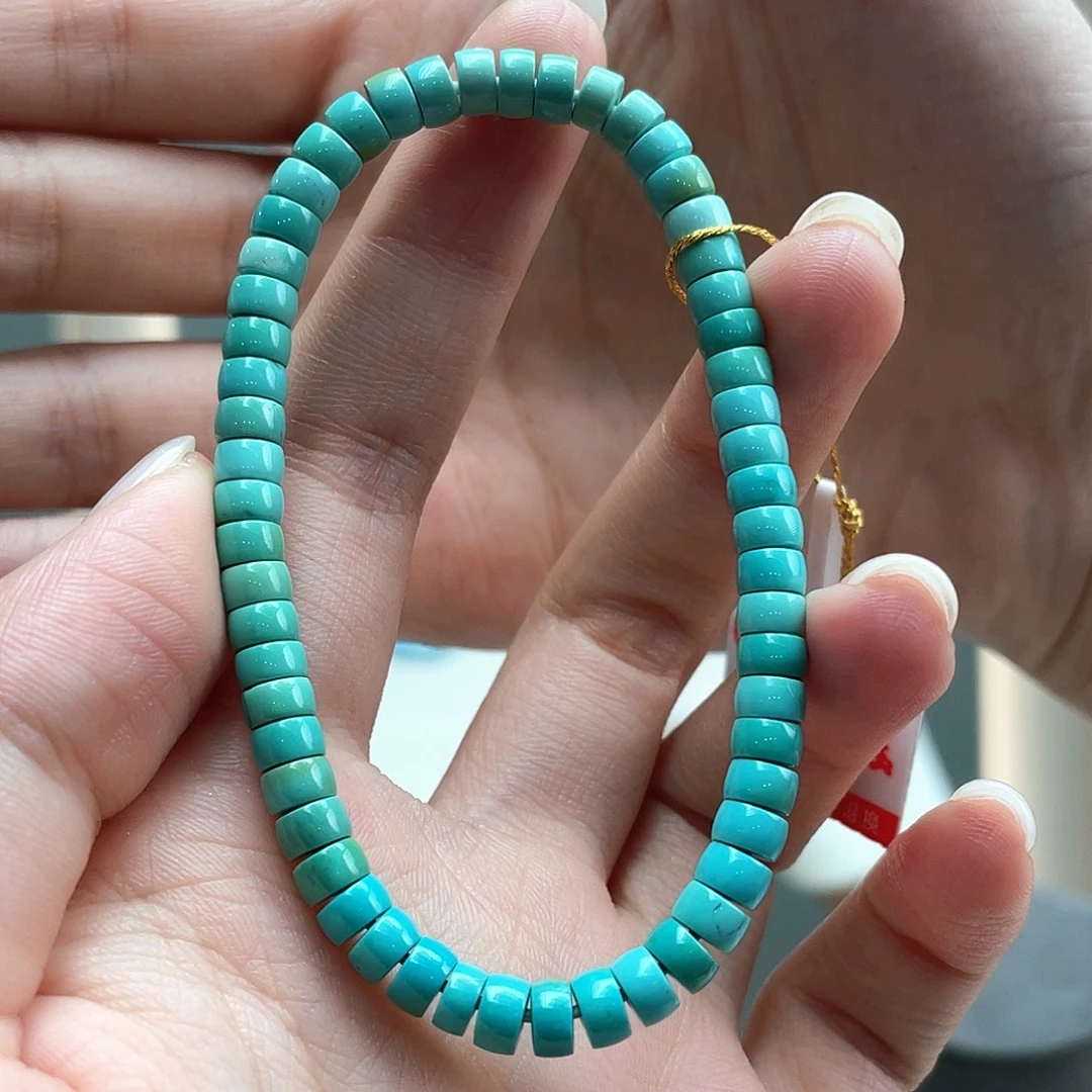 18K金镶嵌绿松石颈饰