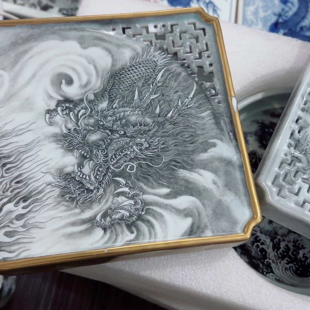 景德镇陶瓷艺术品