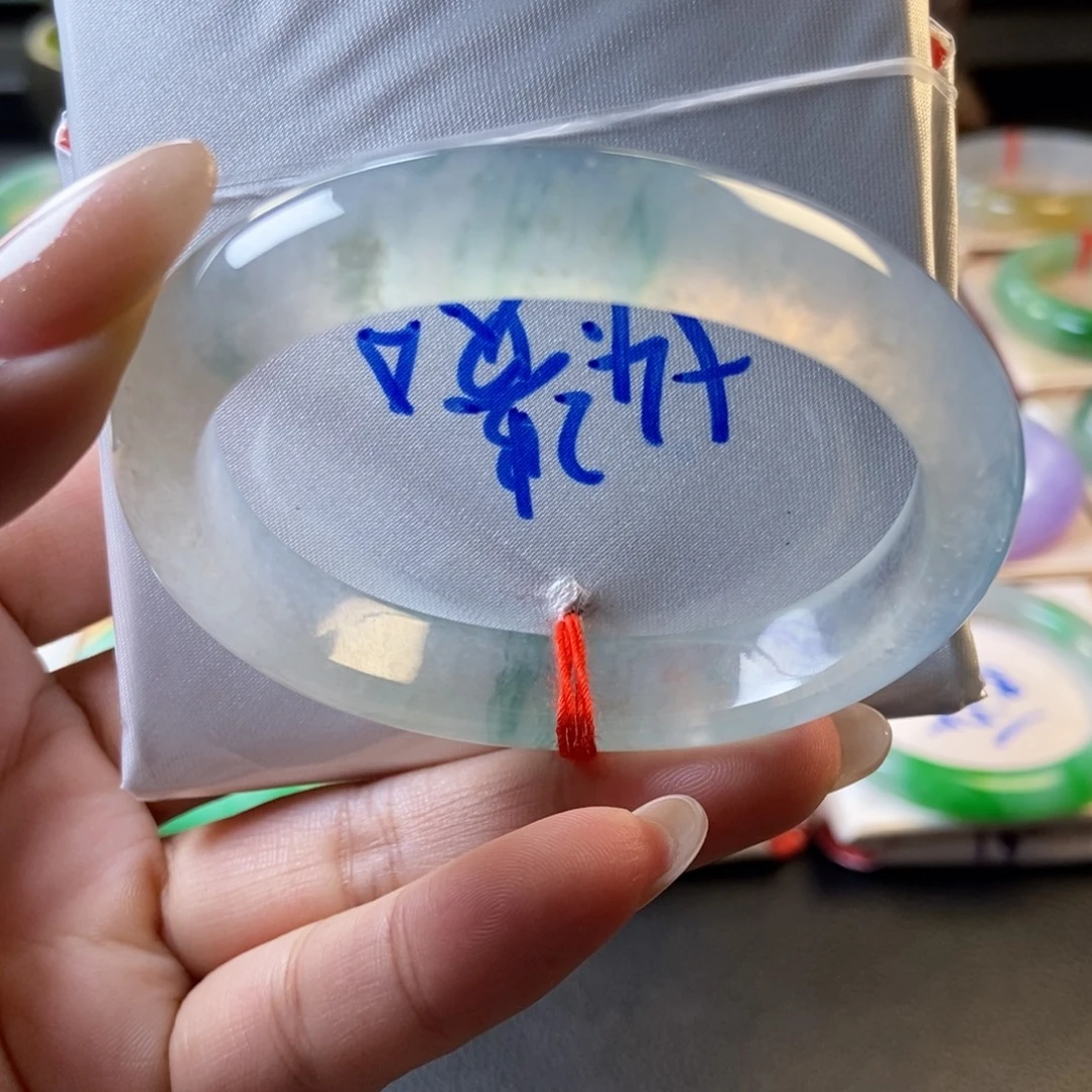翡翠未镶嵌手镯19高冰飘花贵妃