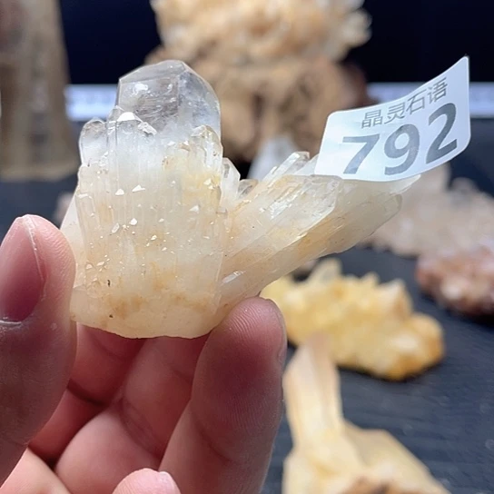 水晶未镶嵌大型摆件（非配饰）