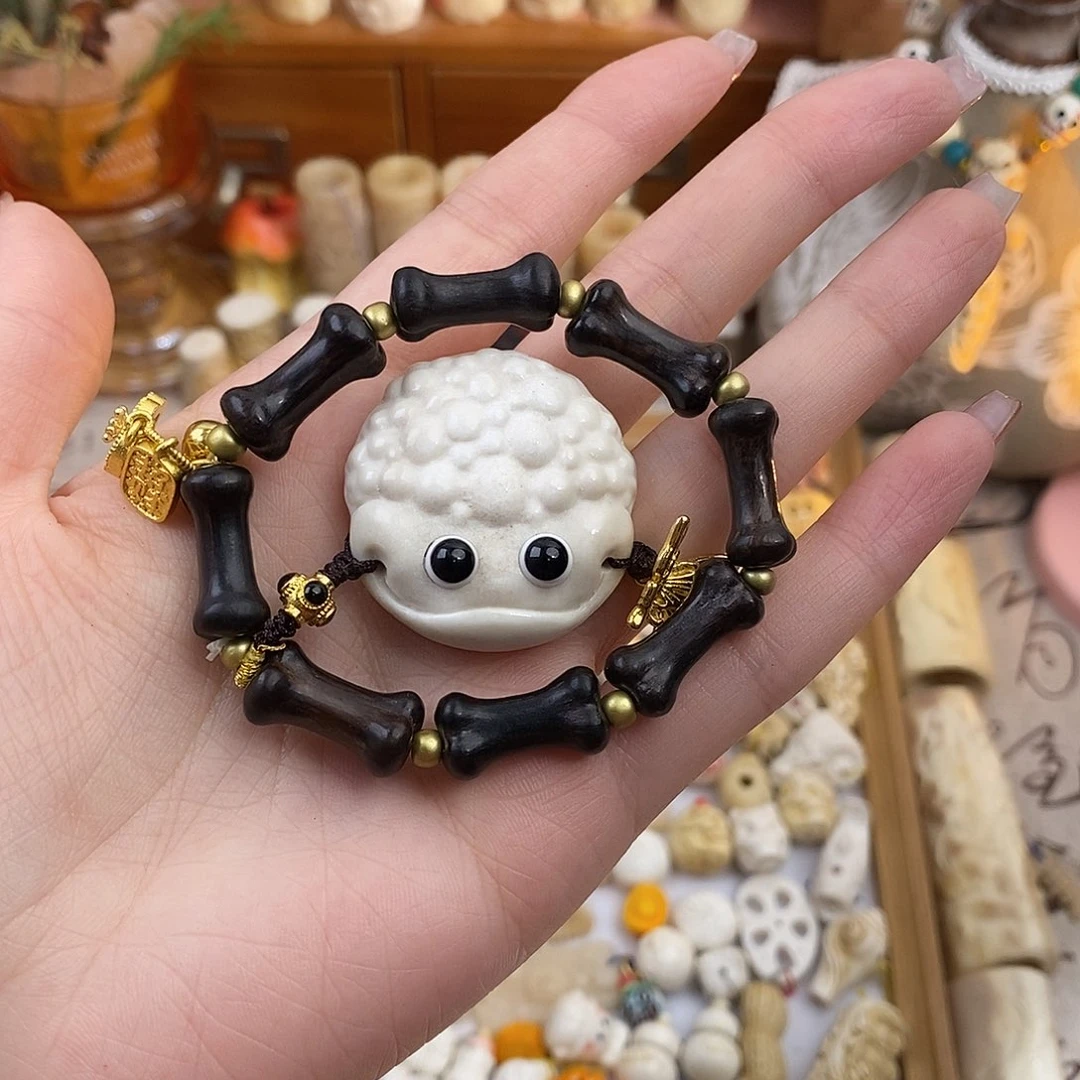 鹿骨把件?***?M5鹿角小呱饼➕骨头串