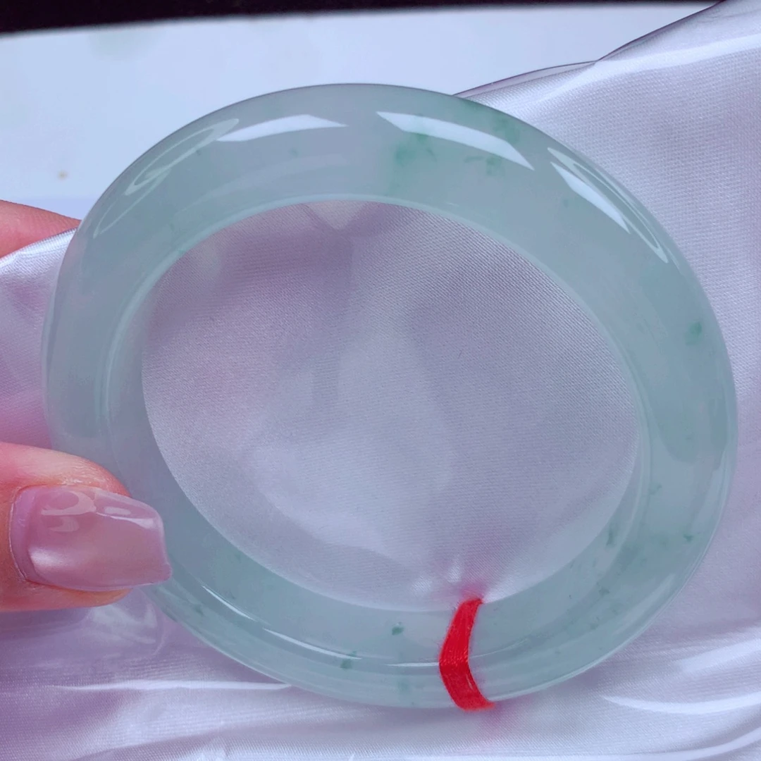 翡翠未镶嵌手镯手镯