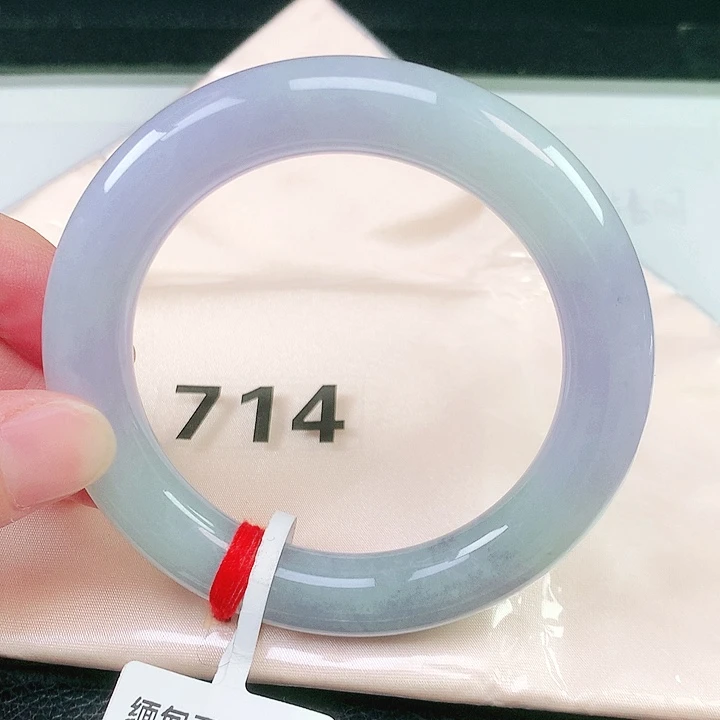 翡翠未镶嵌手镯（圆镯）714