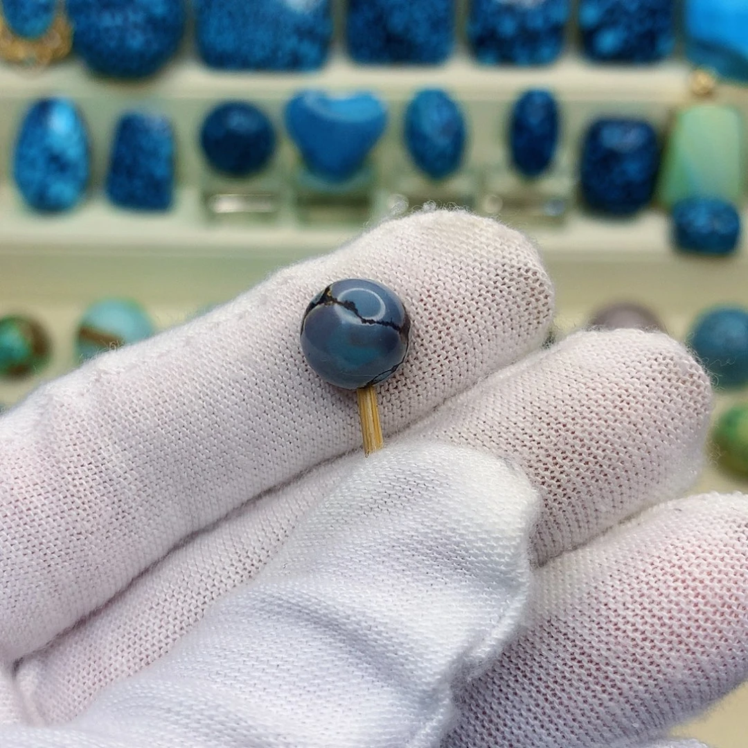 绿松石未镶嵌三彩随行