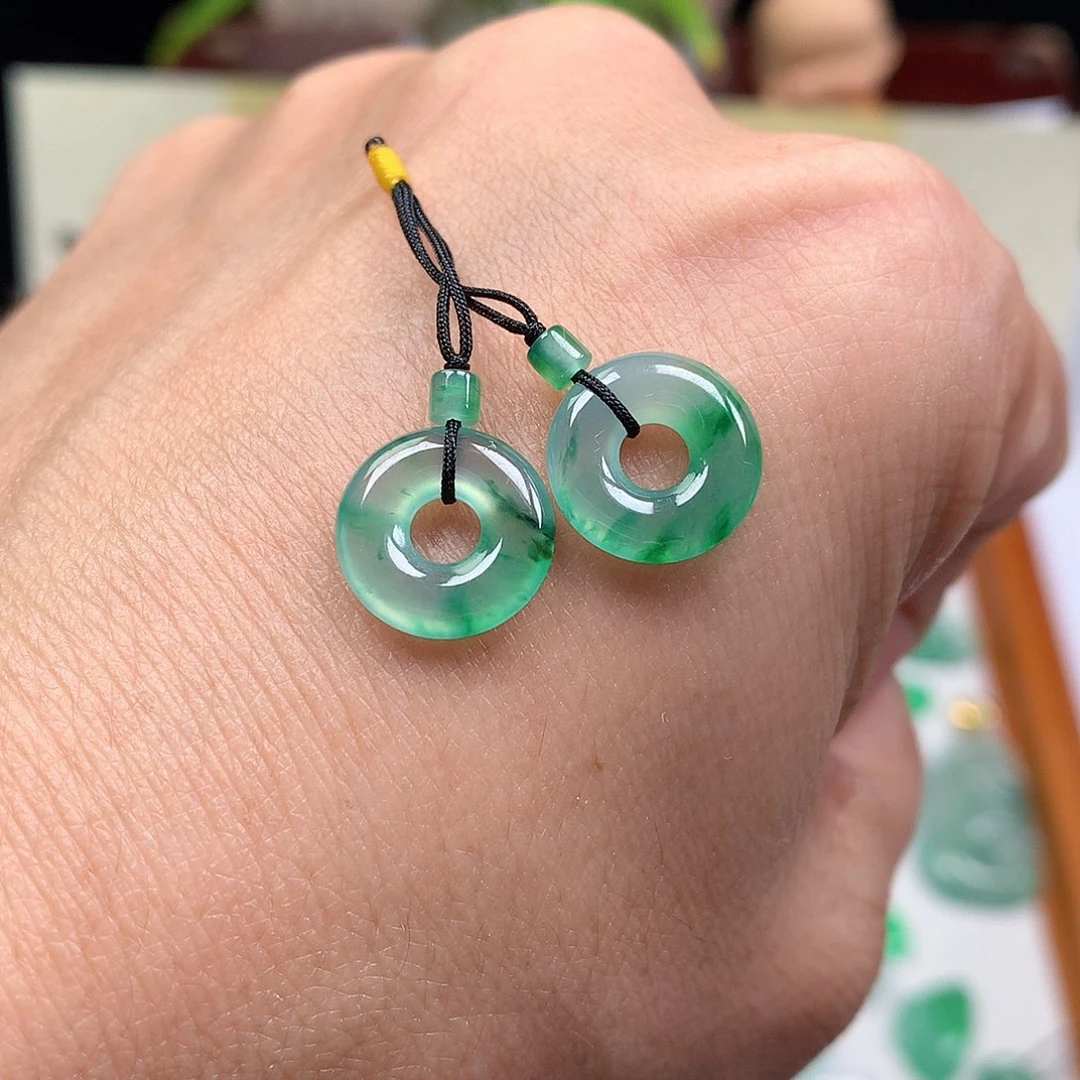 翡翠散珠缅甸天然A货翡翠冰种甜甜圈