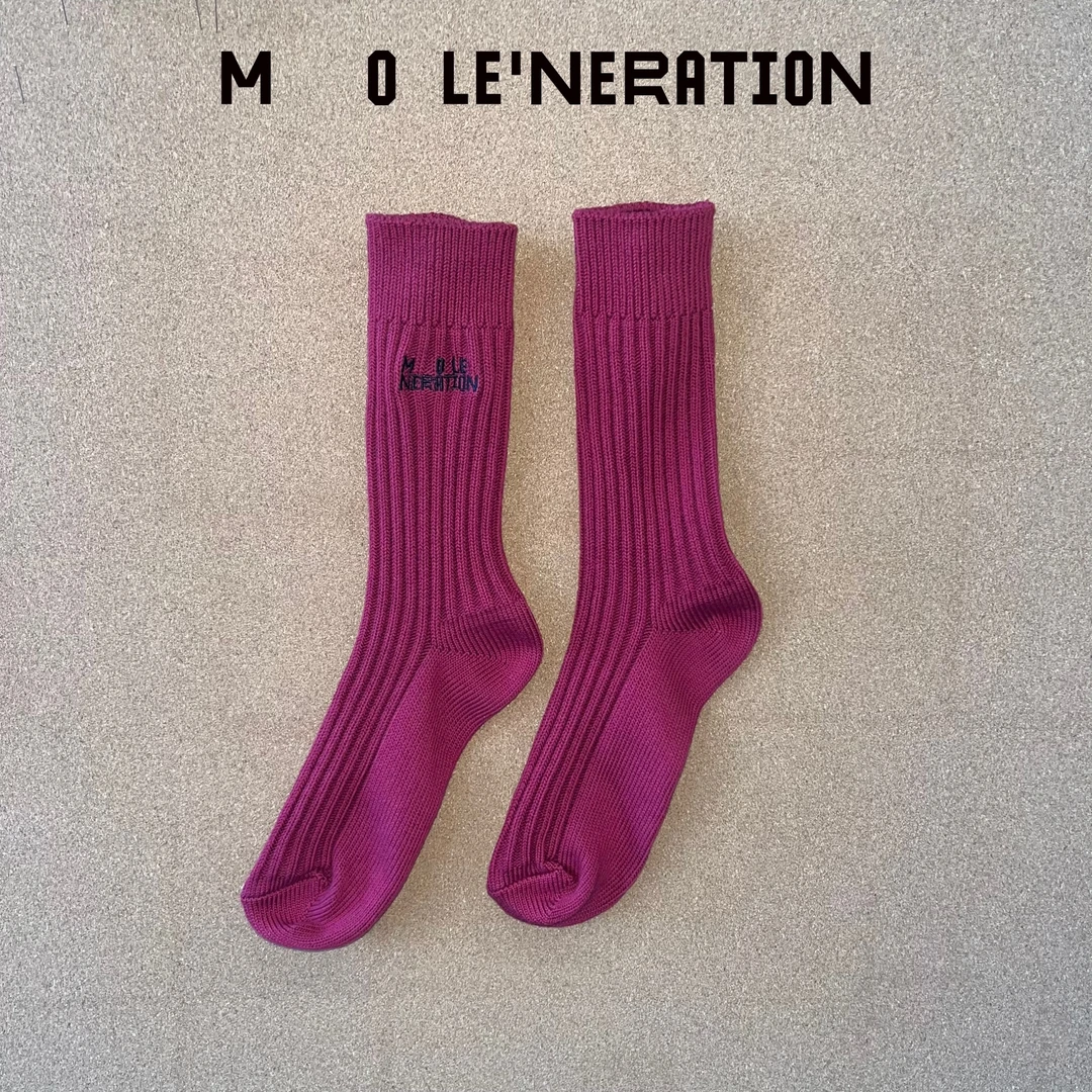 MOLENERATION宝石红混纺长筒袜