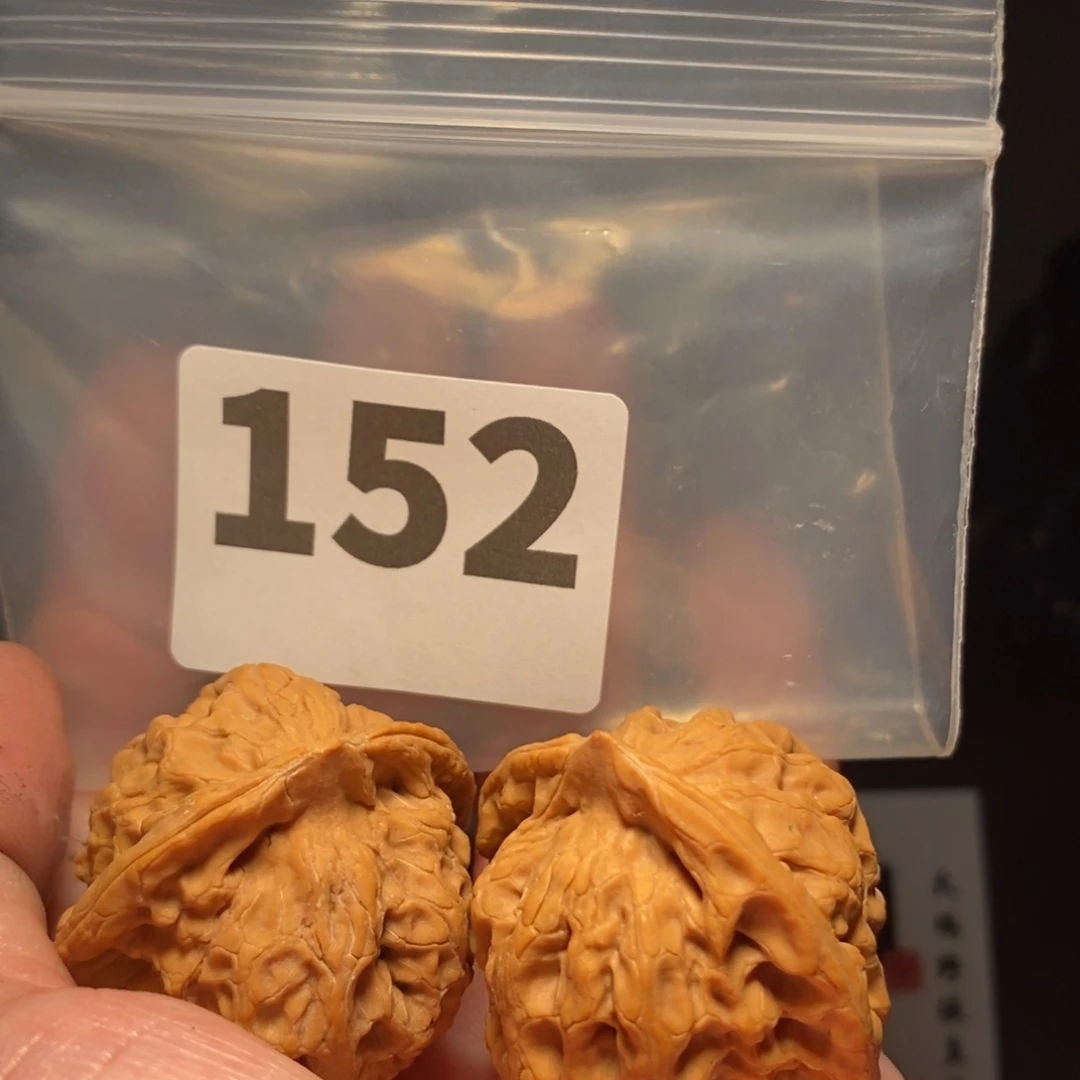 文玩核桃把件文玩核桃把件