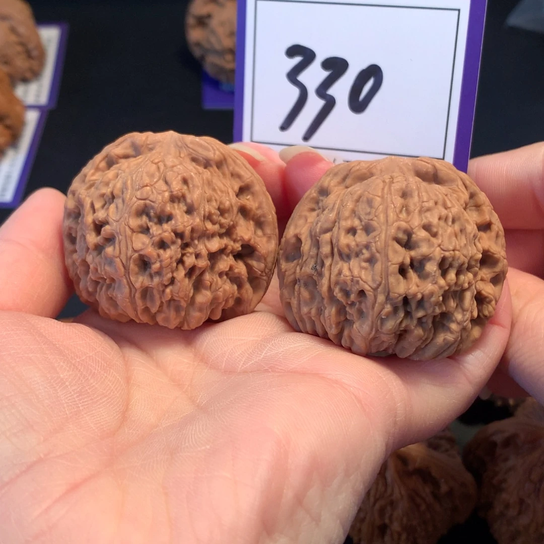 把件文玩核桃330南疆石4.3