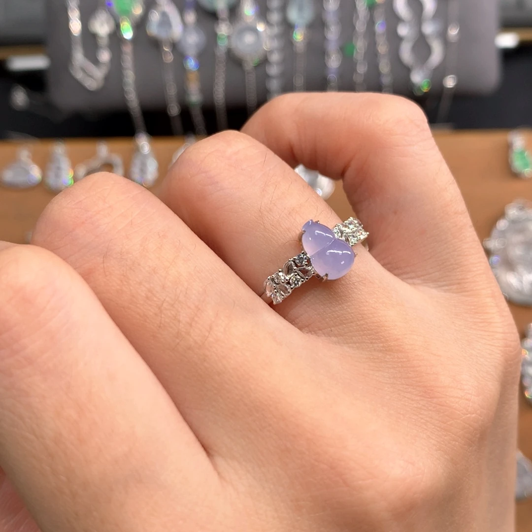 看****翡翠18K金镶嵌戒指戒指