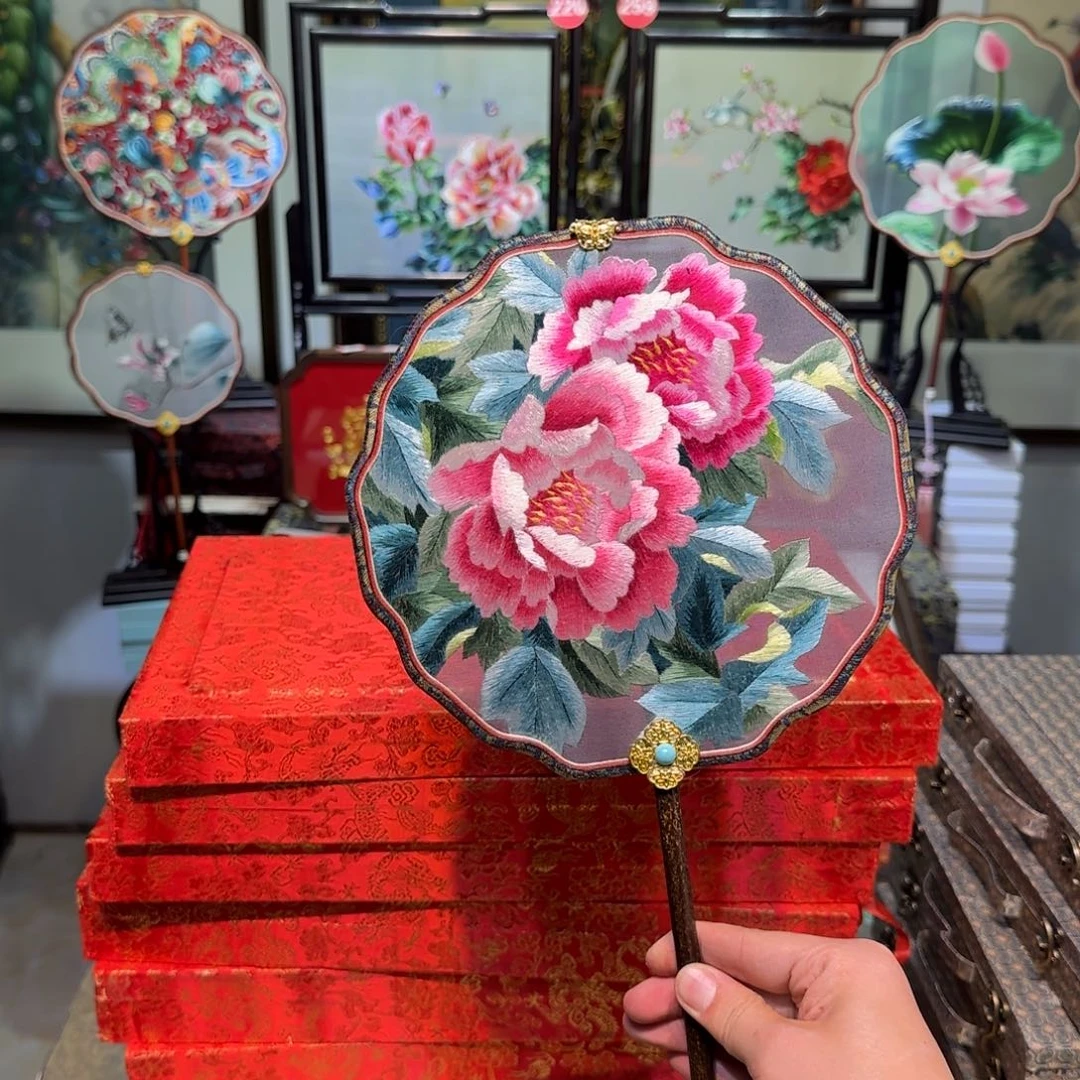 刺绣刺绣工艺精湛 