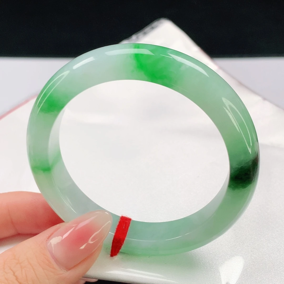 未镶嵌手镯翡翠821