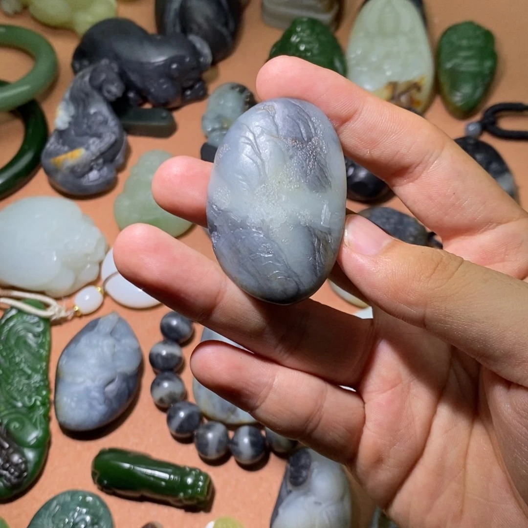 未镶嵌和田玉挂件