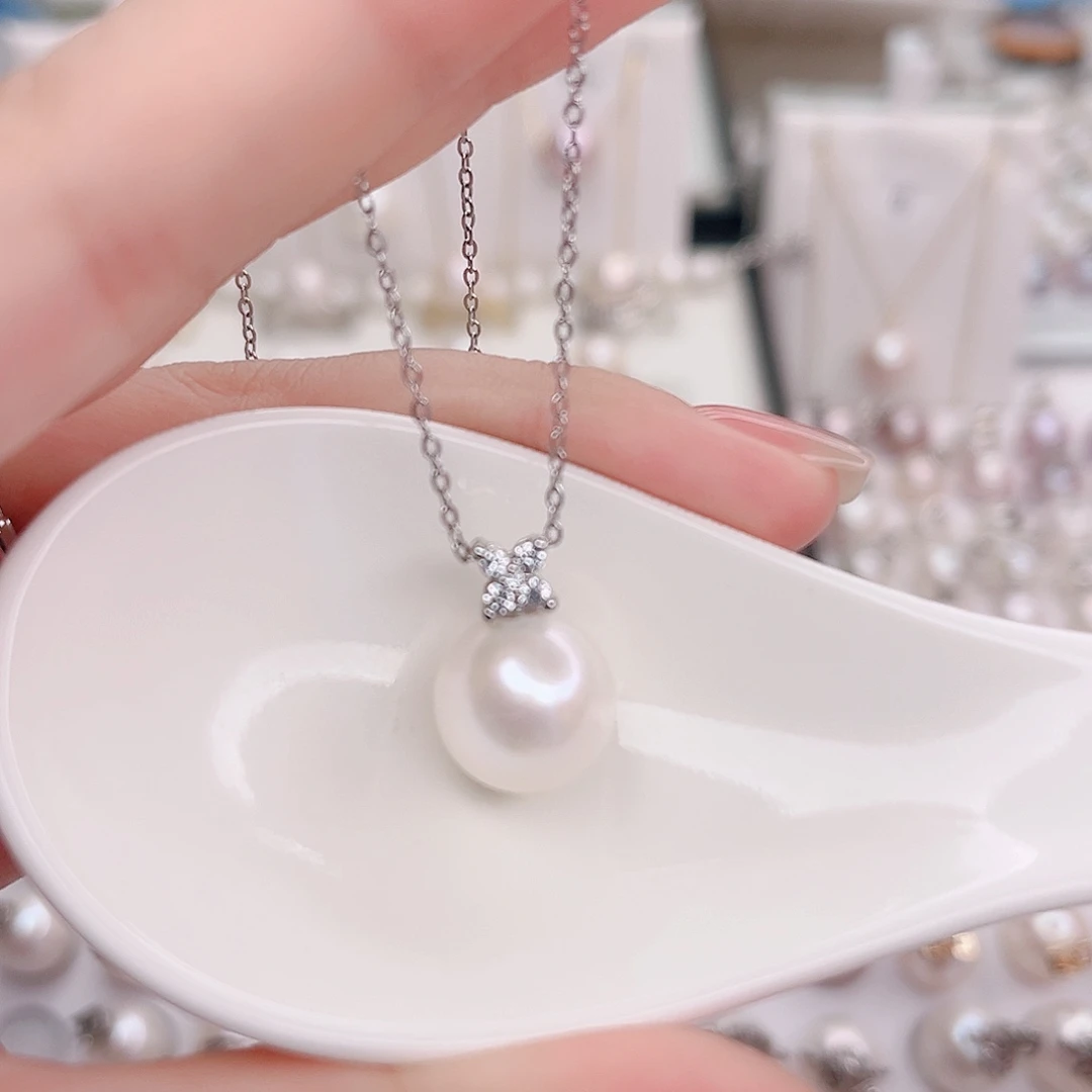 淡水珍珠未镶嵌吊坠(赠链)