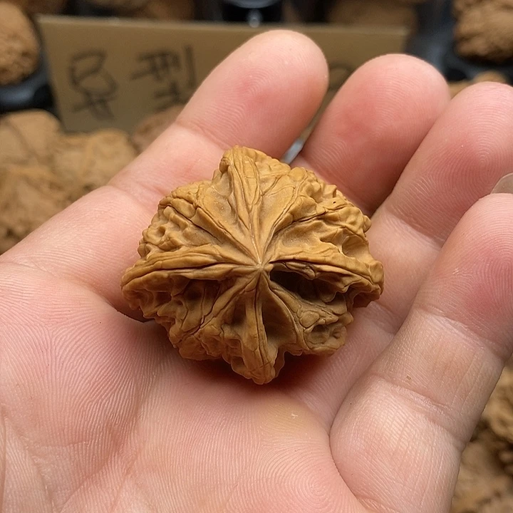 文玩核桃把件全品四棱异形核桃