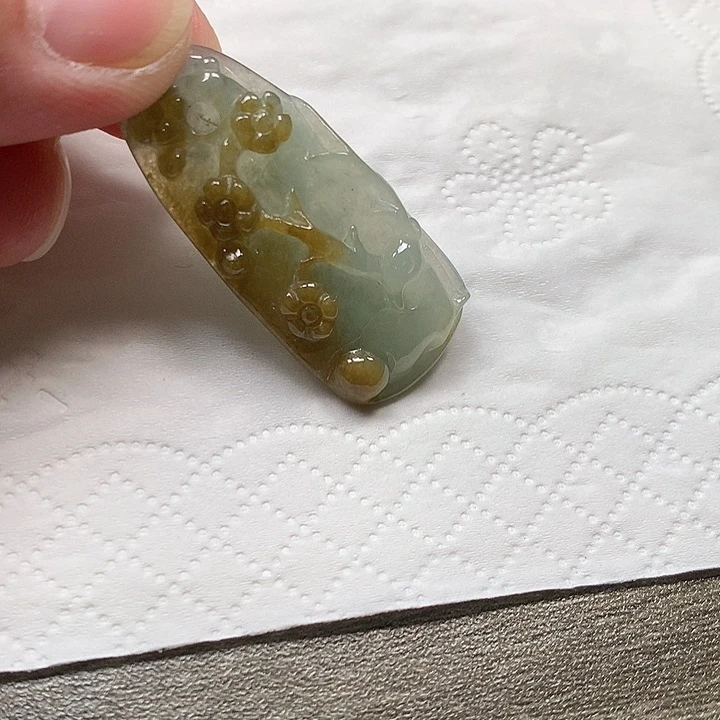 颈饰未镶嵌翡翠鹿