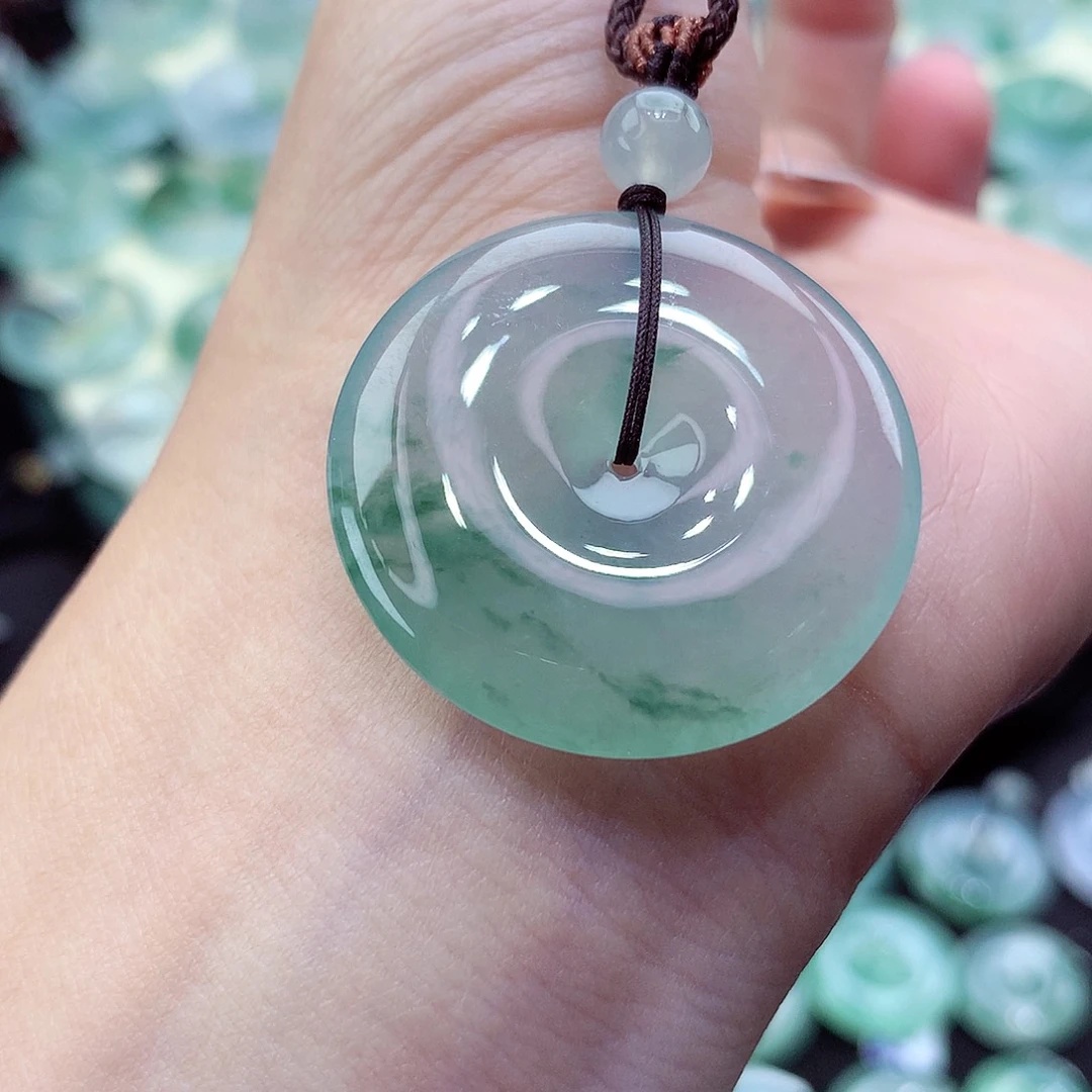 翡翠颈饰未镶嵌吊坠71。尺寸31-5.3