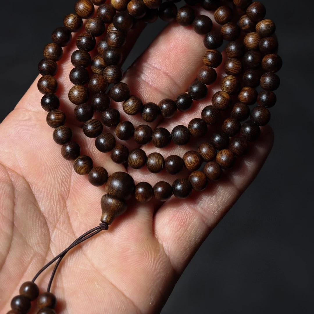 0.6㎝*108颗老料富森红土沉香香韵爆发力惊人