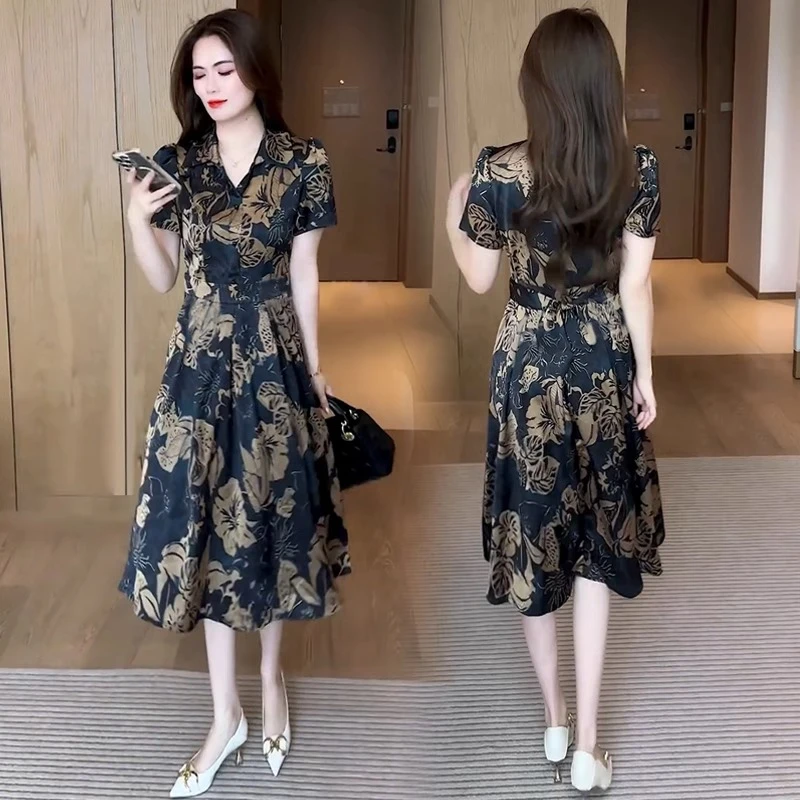 夏季新款洋气收腰遮肚显瘦高级感碎花连衣裙女中长款A字妈妈裙子