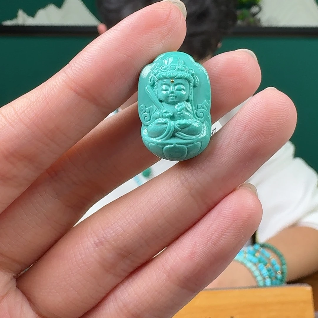 绿松石未镶嵌珠宝奇石