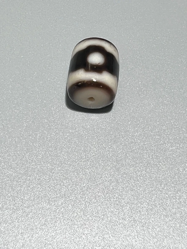 小尺寸坦诚三眼11*14.5mm镶蚀玛瑙台珠油料满包浆手工