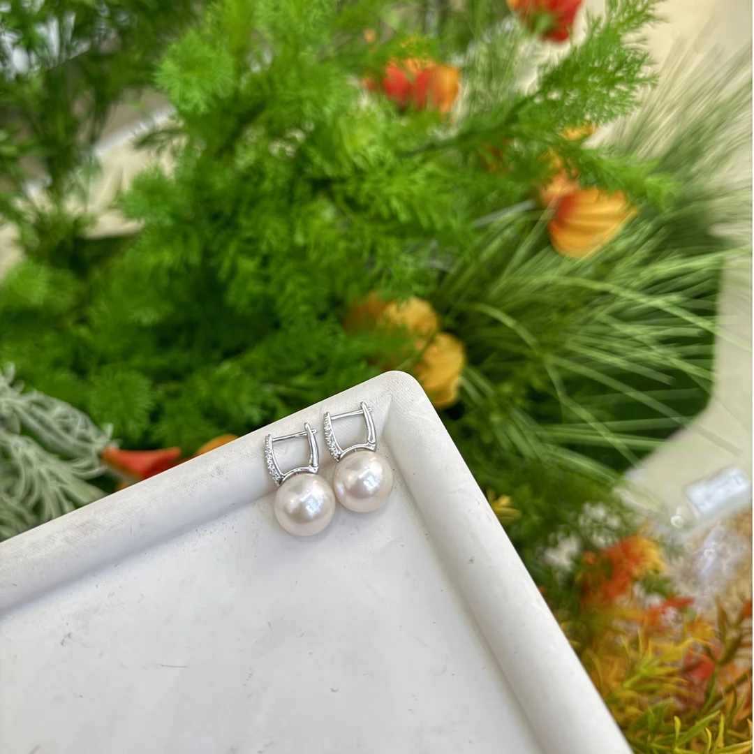 【晓艾珍珠】 淡水粉泡泡耳扣 13-14mmS925银X995