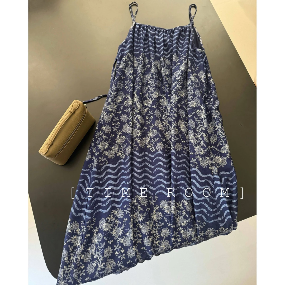 2025夏季新品复古提花吊带裙