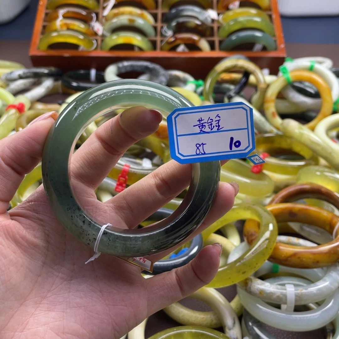 黄***金蛇纹石玉未镶嵌手镯