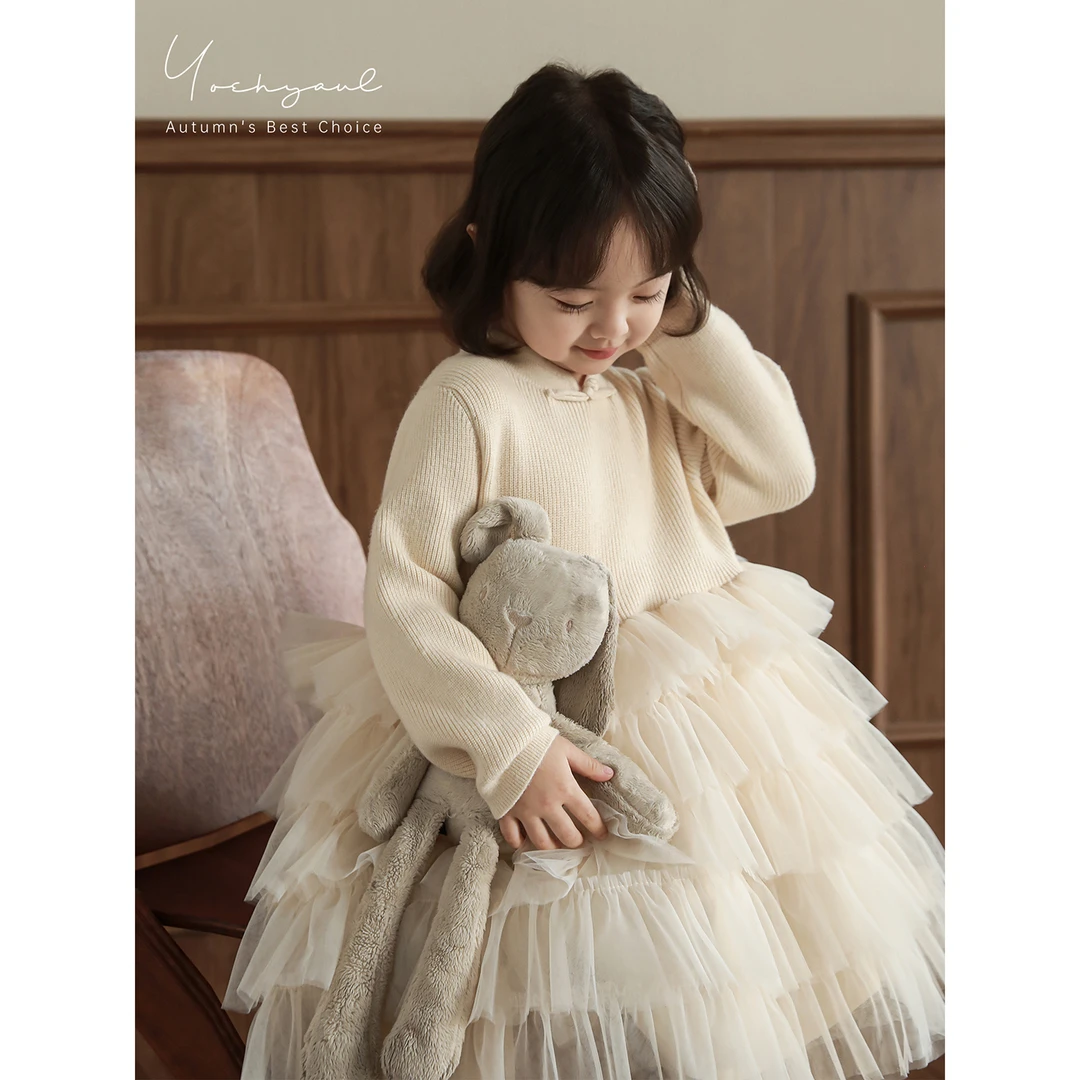 YOEHYAUL/幼悠【灵动摇曳】冬伍波复古纯白女童童装汉服连衣裙D4267