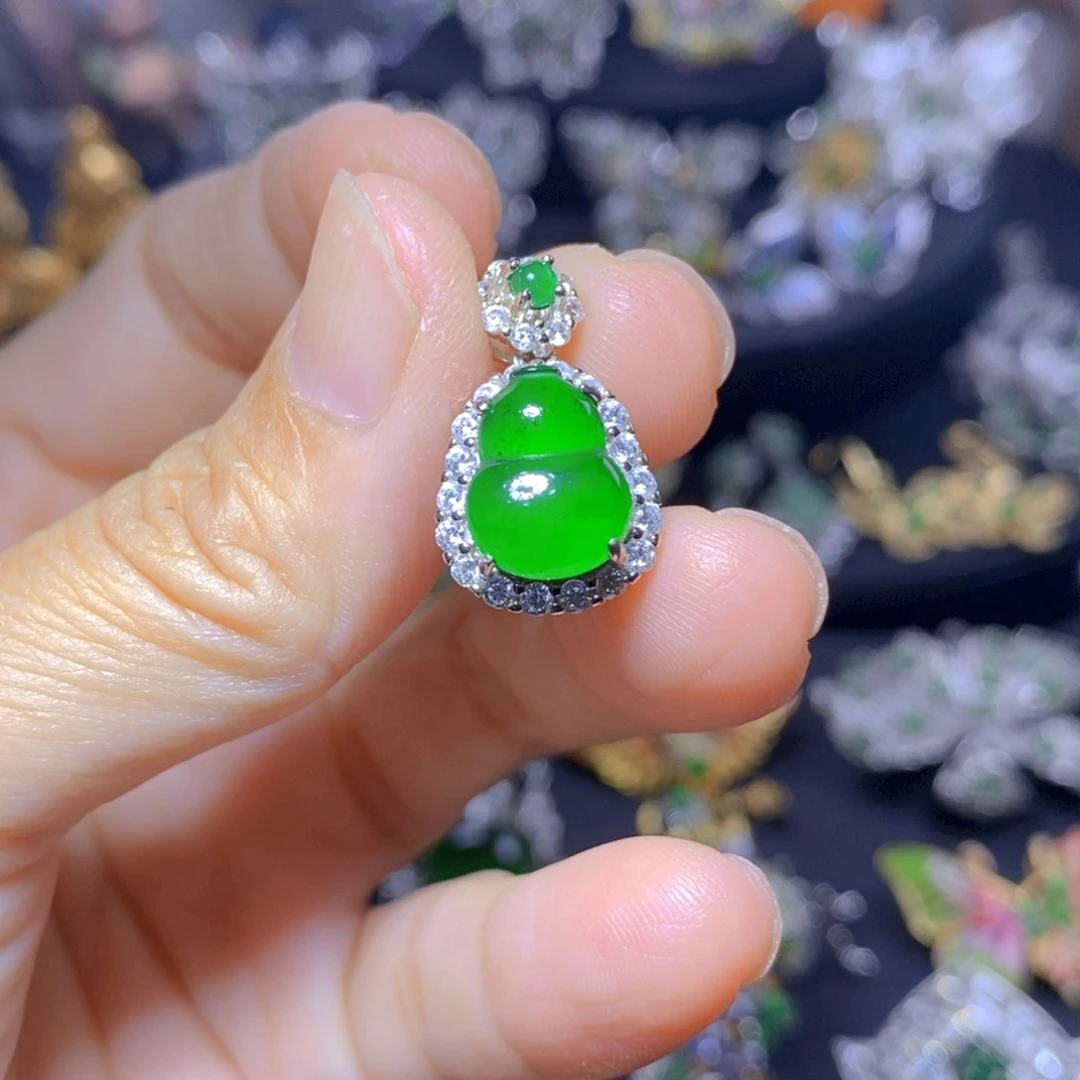 翡翠银S925镶嵌吊坠(不含链)天然资源