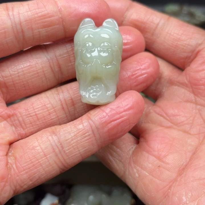 和田玉吊坠未镶嵌